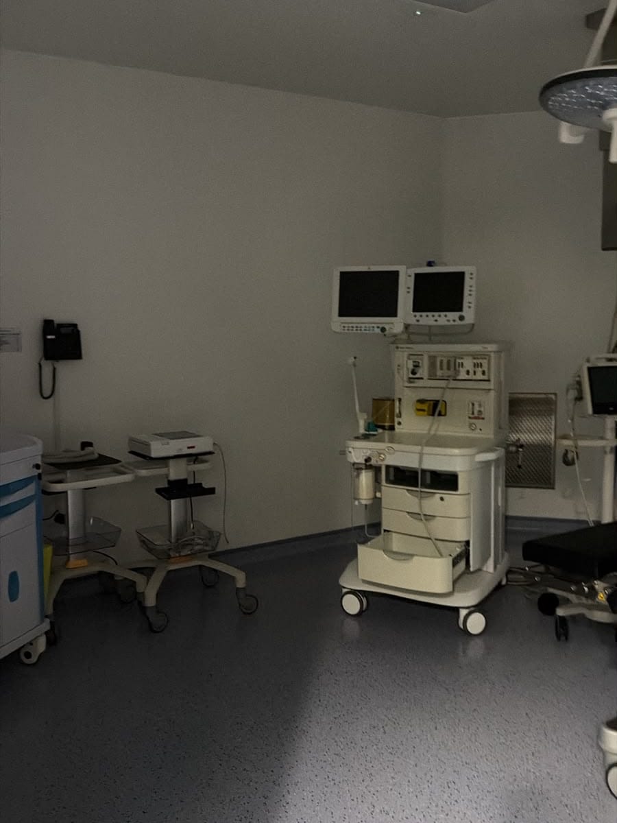 Anaesthesia machines and monitoring trolleys in a day surgery centre in Jumeirah, Dubai